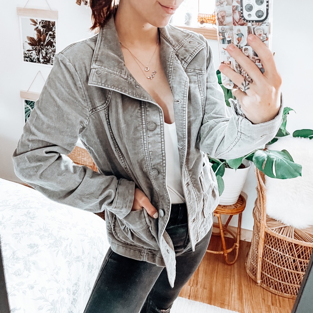 Eddie Bauer Green Corduroy Button Up Jacket